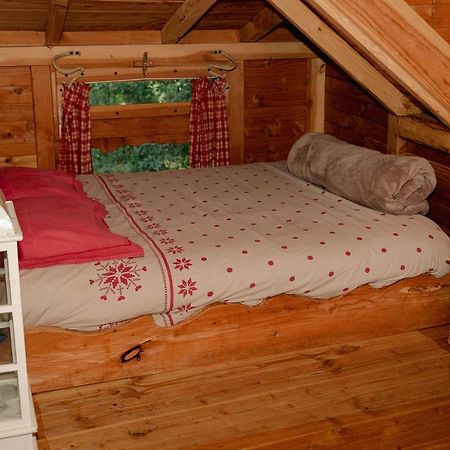 Cabane Perchee Dans Les Arbres Saint-Hilaire-en-Morvan Bagian luar foto