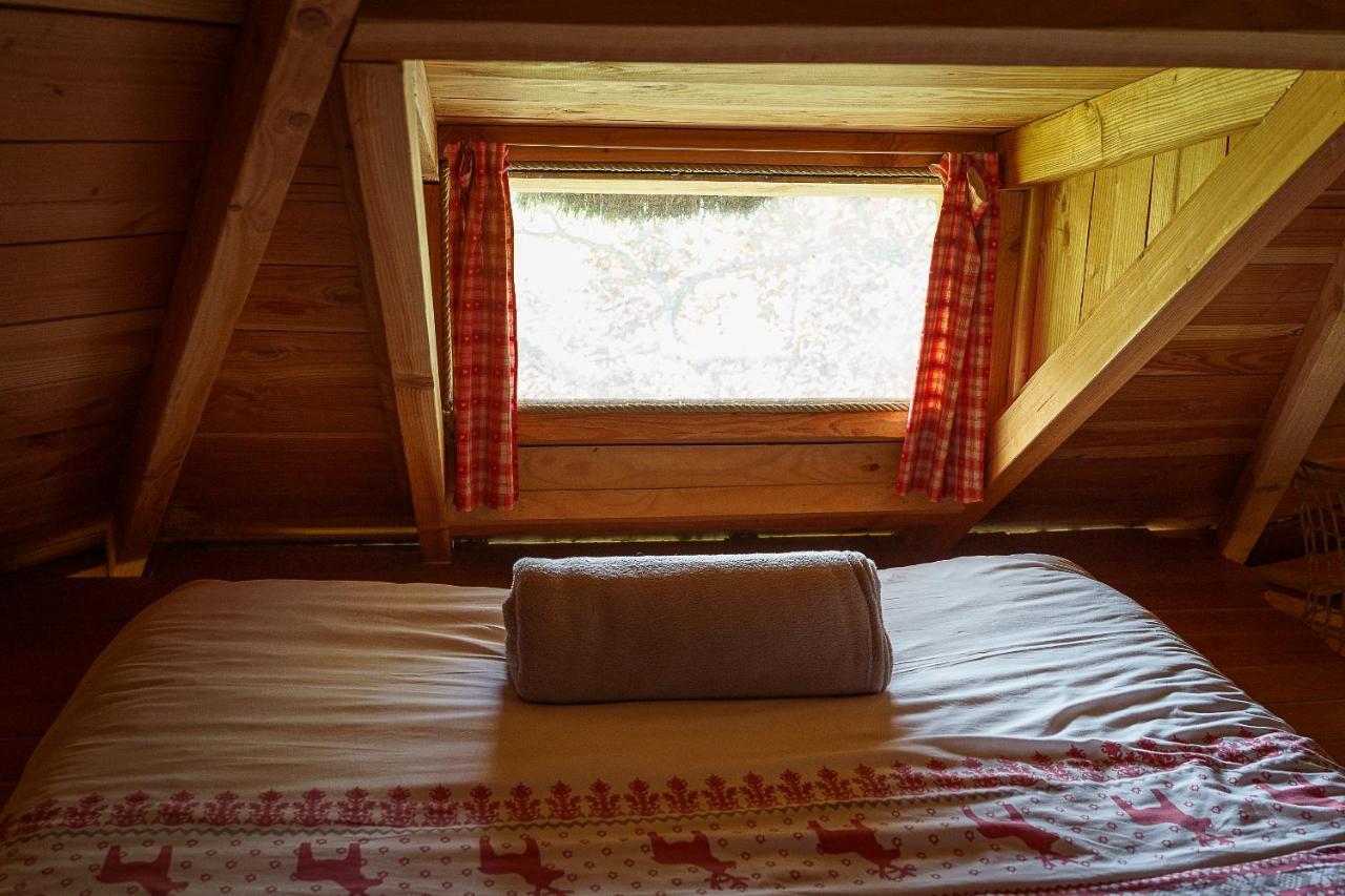 Cabane Perchee Dans Les Arbres Saint-Hilaire-en-Morvan Bagian luar foto