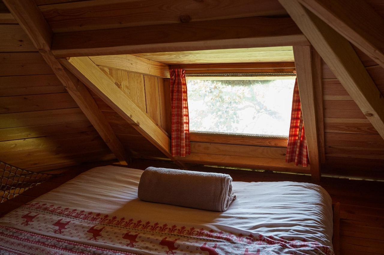 Cabane Perchee Dans Les Arbres Saint-Hilaire-en-Morvan Bagian luar foto