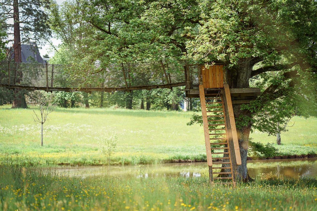 Cabane Perchee Dans Les Arbres Saint-Hilaire-en-Morvan Bagian luar foto