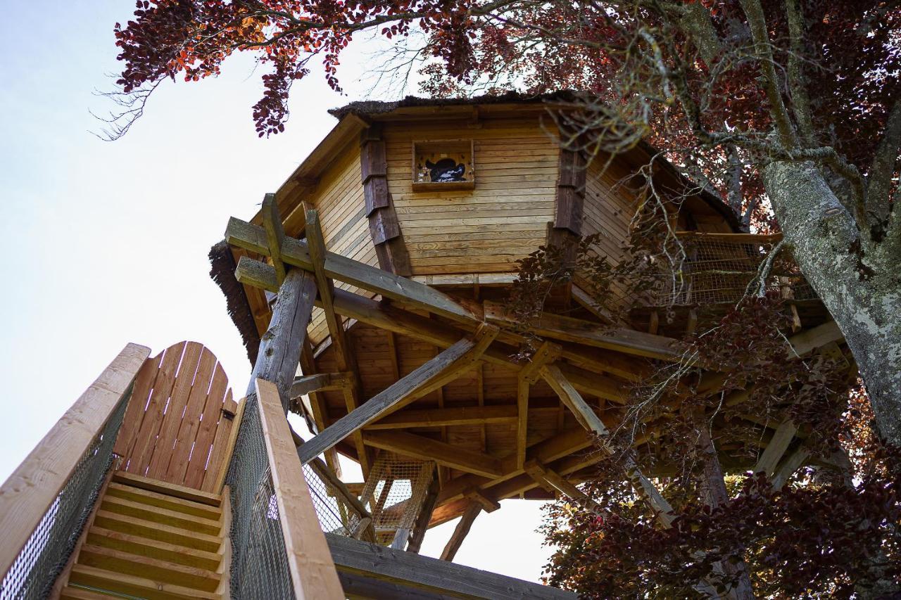 Cabane Perchee Dans Les Arbres Saint-Hilaire-en-Morvan Bagian luar foto