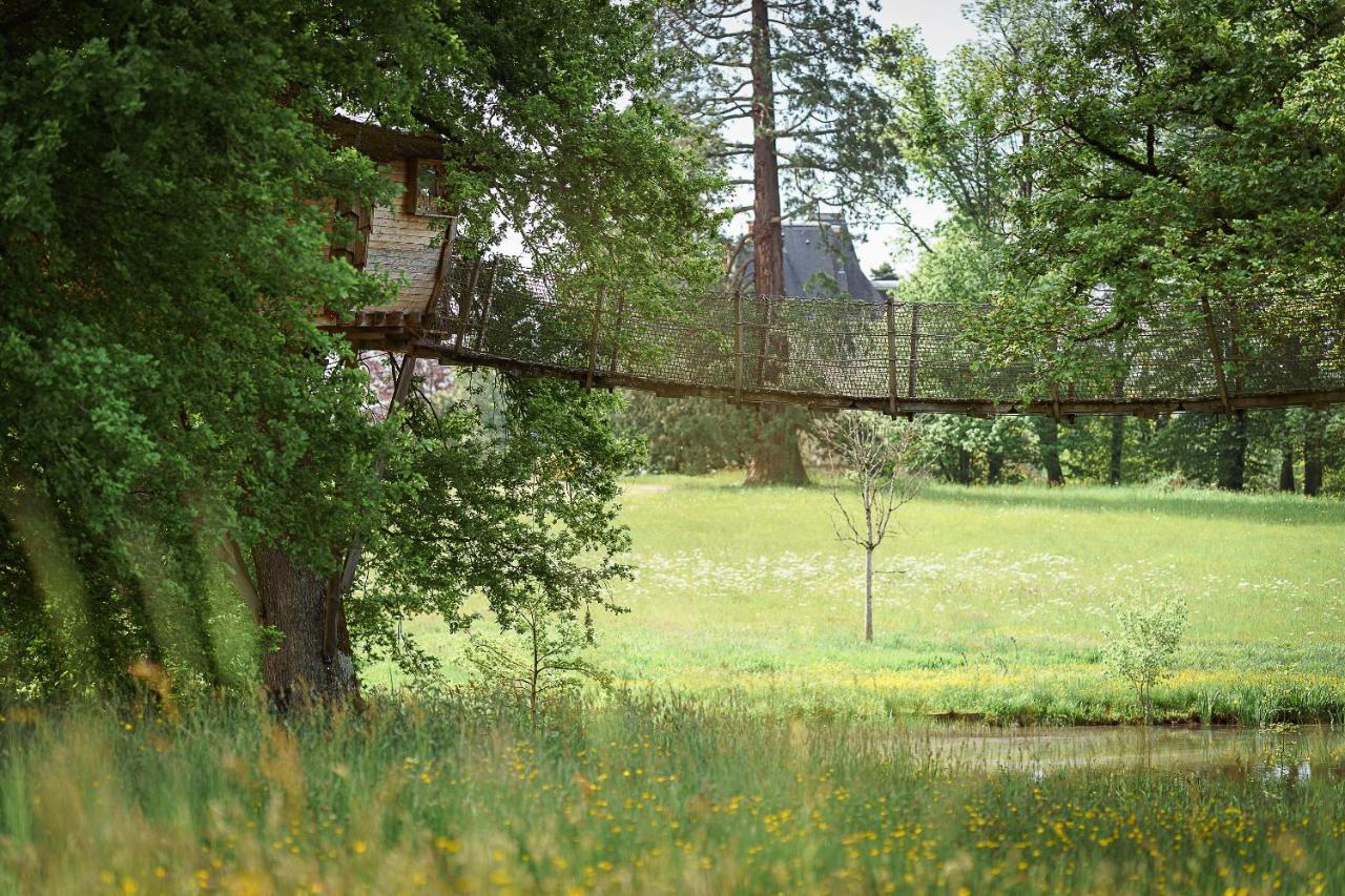 Cabane Perchee Dans Les Arbres Saint-Hilaire-en-Morvan Bagian luar foto