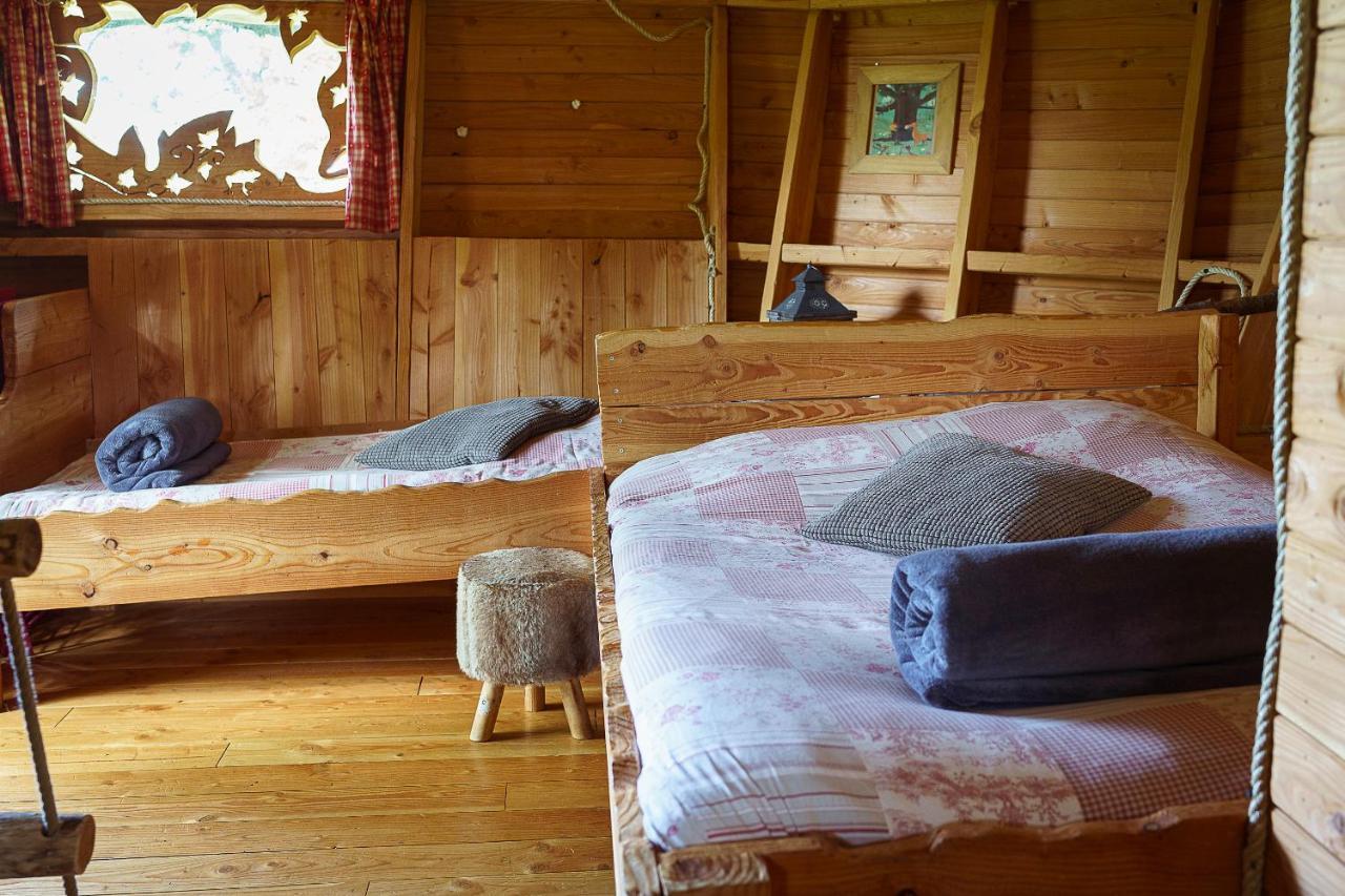 Cabane Perchee Dans Les Arbres Saint-Hilaire-en-Morvan Bagian luar foto